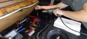how to wire a car audio capacitor with dual amps