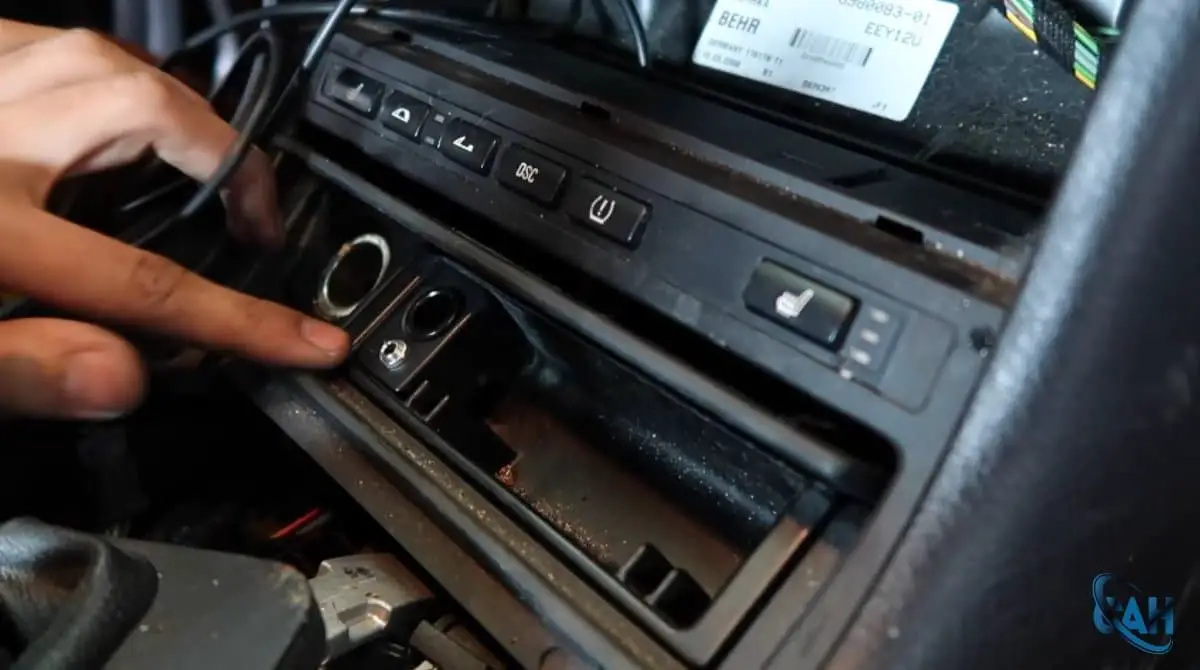 Aux Input in Car Stereo Installed Aux Input in Car Stereo Installed